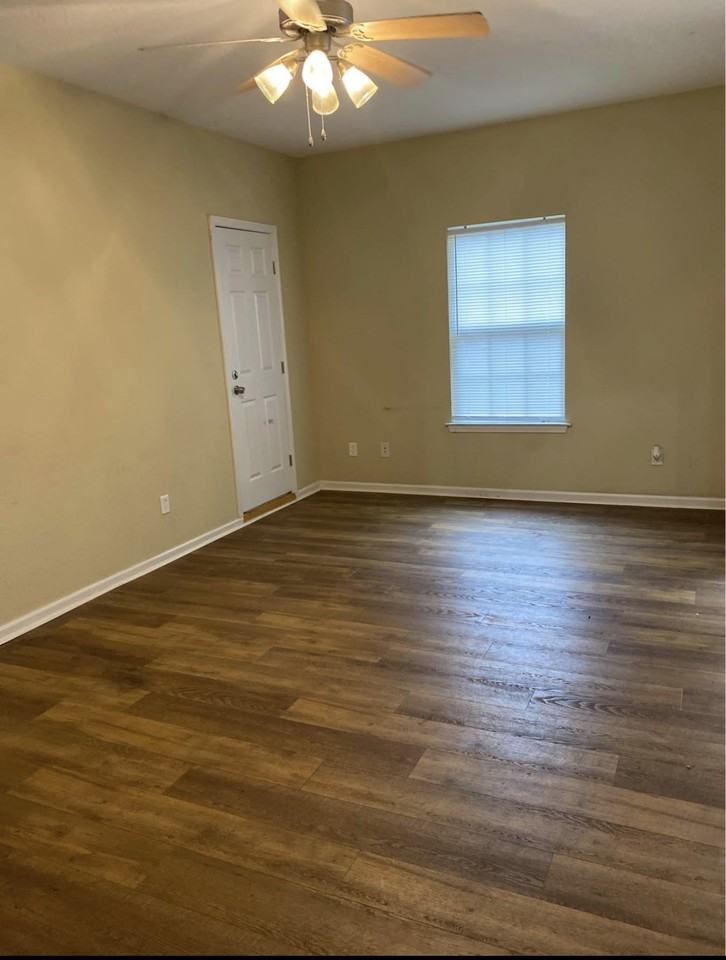 312 Brad St #314BRADST - Photo 5 of 13