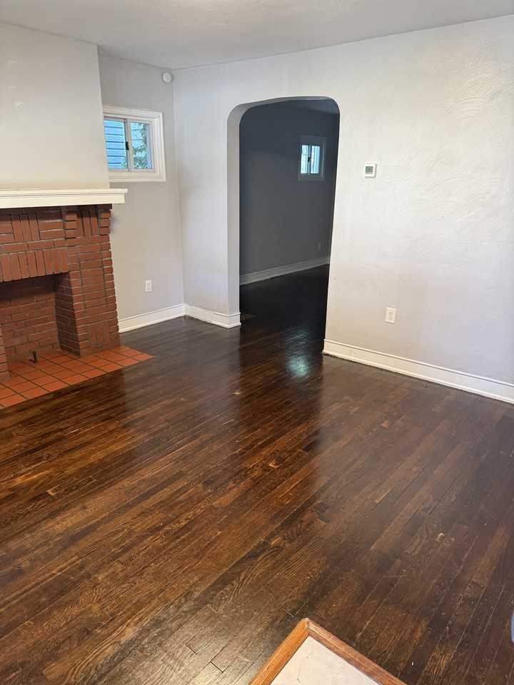1129 Woodbourne Ave #NA - Photo 3 of 13