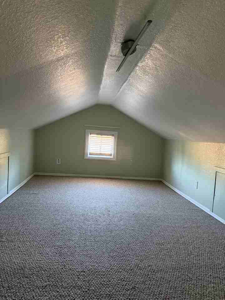 1129 Woodbourne Ave #NA - Photo 4 of 13