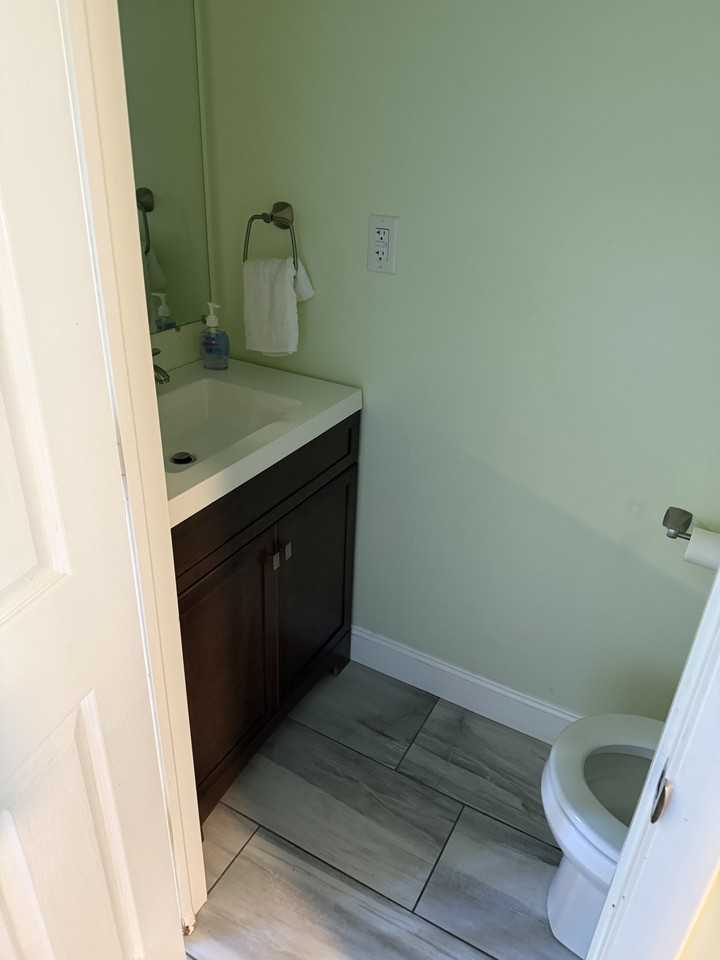 1129 Woodbourne Ave #NA - Photo 5 of 13