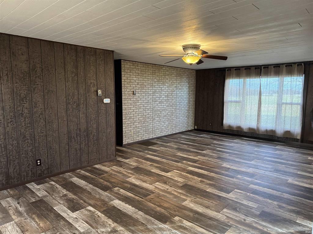 2418 E 550 N #NA - Photo 7 of 13