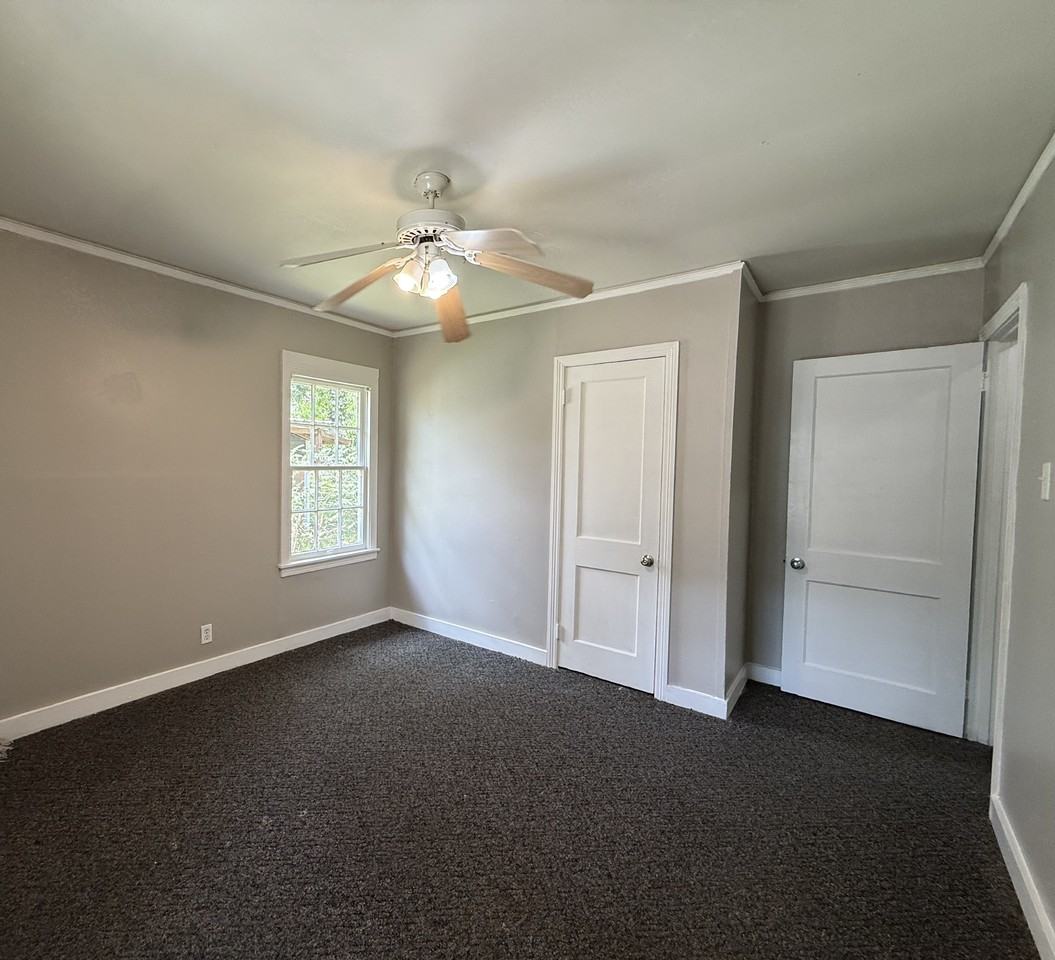 305 Cherokee St #NA - Photo 7 of 11