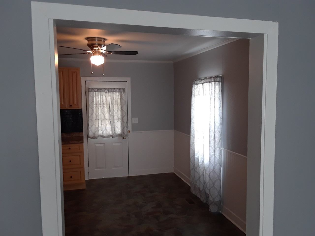 222 Rosehill Ave #NA - Photo 5 of 12
