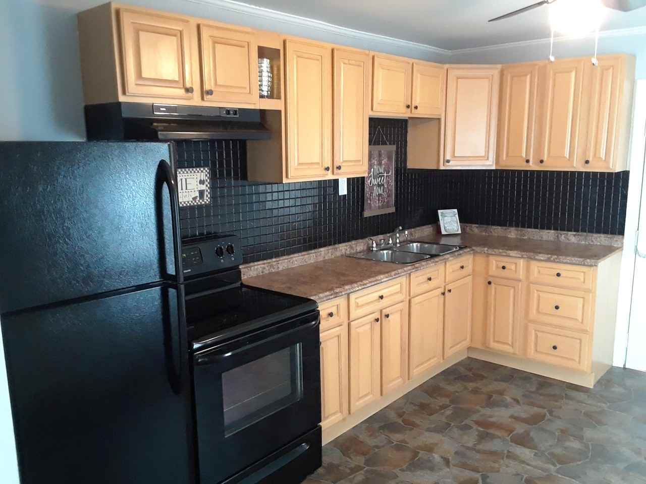222 Rosehill Ave #NA - Photo 6 of 12