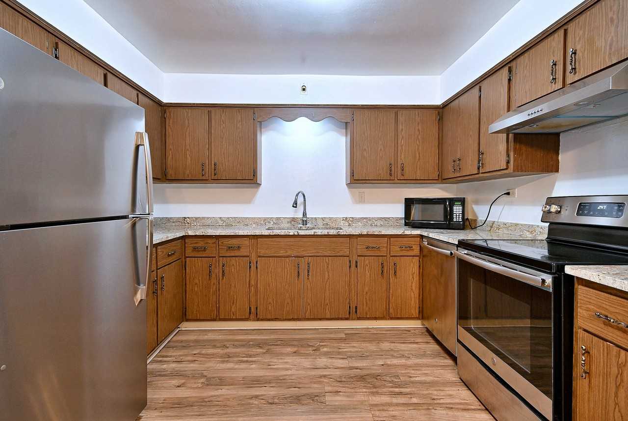 4444 1st Ave #301 - Photo 4 of 17