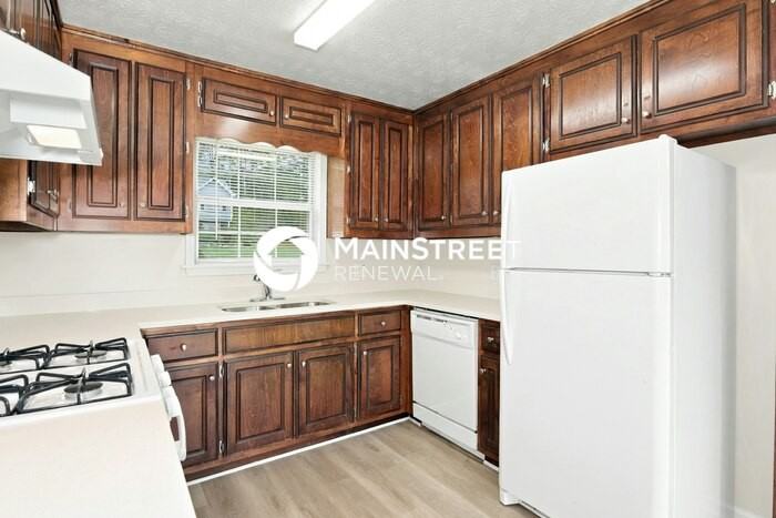 30 Spring Valley Dr - Photo 6 of 19