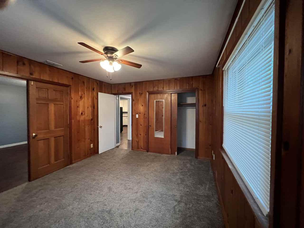 527 E 7th Ave #2 - Photo 4 of 16