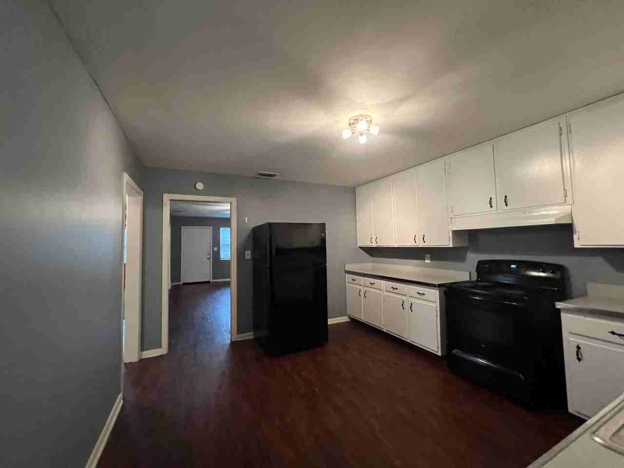 527 E 7th Ave #2 - Photo 5 of 16