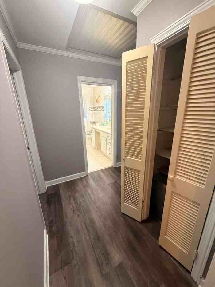 377 Cain Rd - Photo 4 of 24