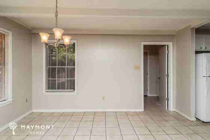5642 Brentwood Dr - Photo 5 of 12