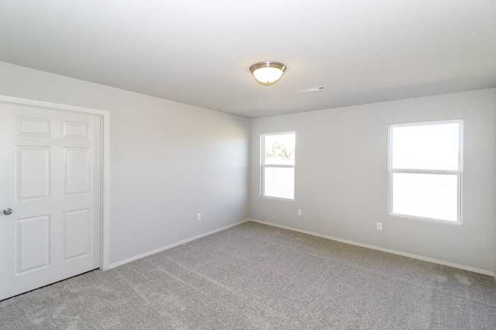 12321 Vernonia Dr - Photo 4 of 10