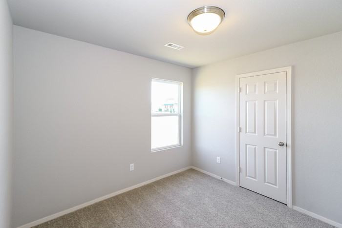 12321 Vernonia Dr - Photo 7 of 10