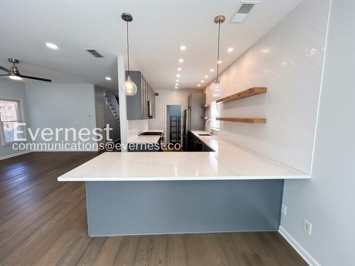 609 Old Wheat St Ne - Photo 6 of 28