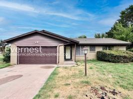 featured image of 543 E F St