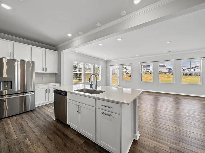205 Fig Tree Bnd - Photo 6 of 38