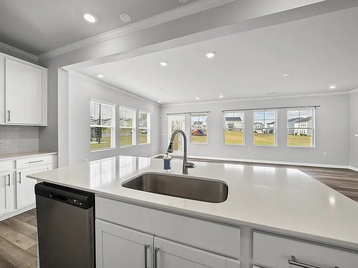 205 Fig Tree Bnd - Photo 7 of 38