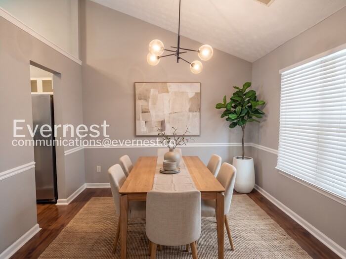 1535 Heatherton Rd - Photo 4 of 22