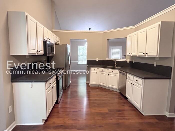 1535 Heatherton Rd - Photo 6 of 22