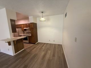 940 N Alvernon Way #F - Photo 4 of 18