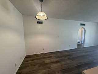 940 N Alvernon Way #F - Photo 7 of 18