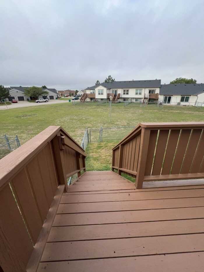 1151 Case Ct - Photo 5 of 9