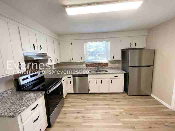 638 Bunker Hill Rd - Photo 5 of 24