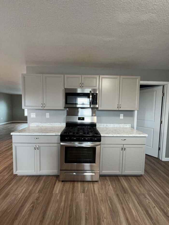 1087 Sitting Bull Ct - Photo 4 of 9