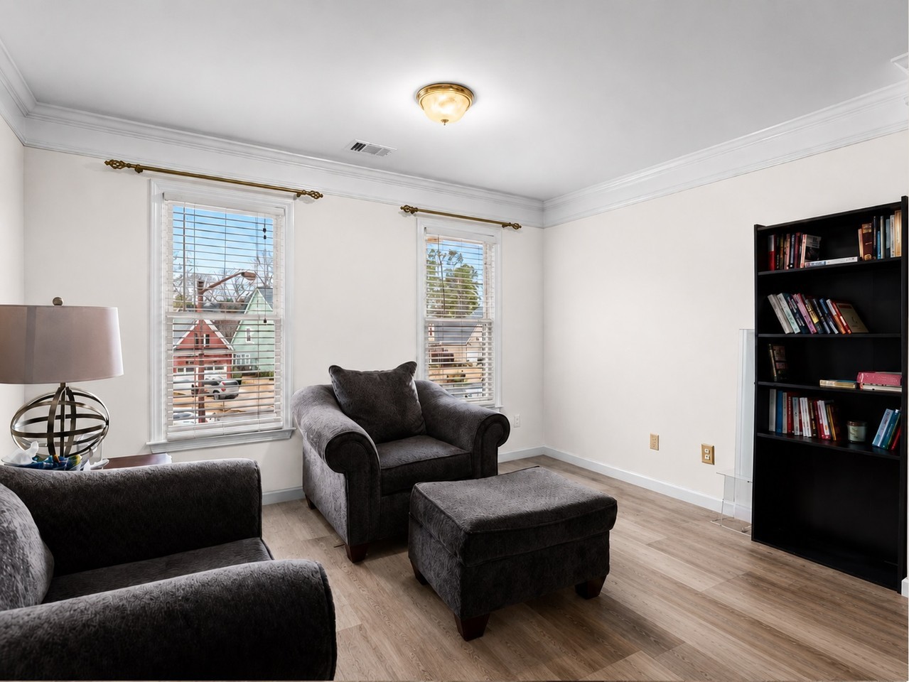 2208 Snug Hbr Ne #NA - Photo 5 of 50