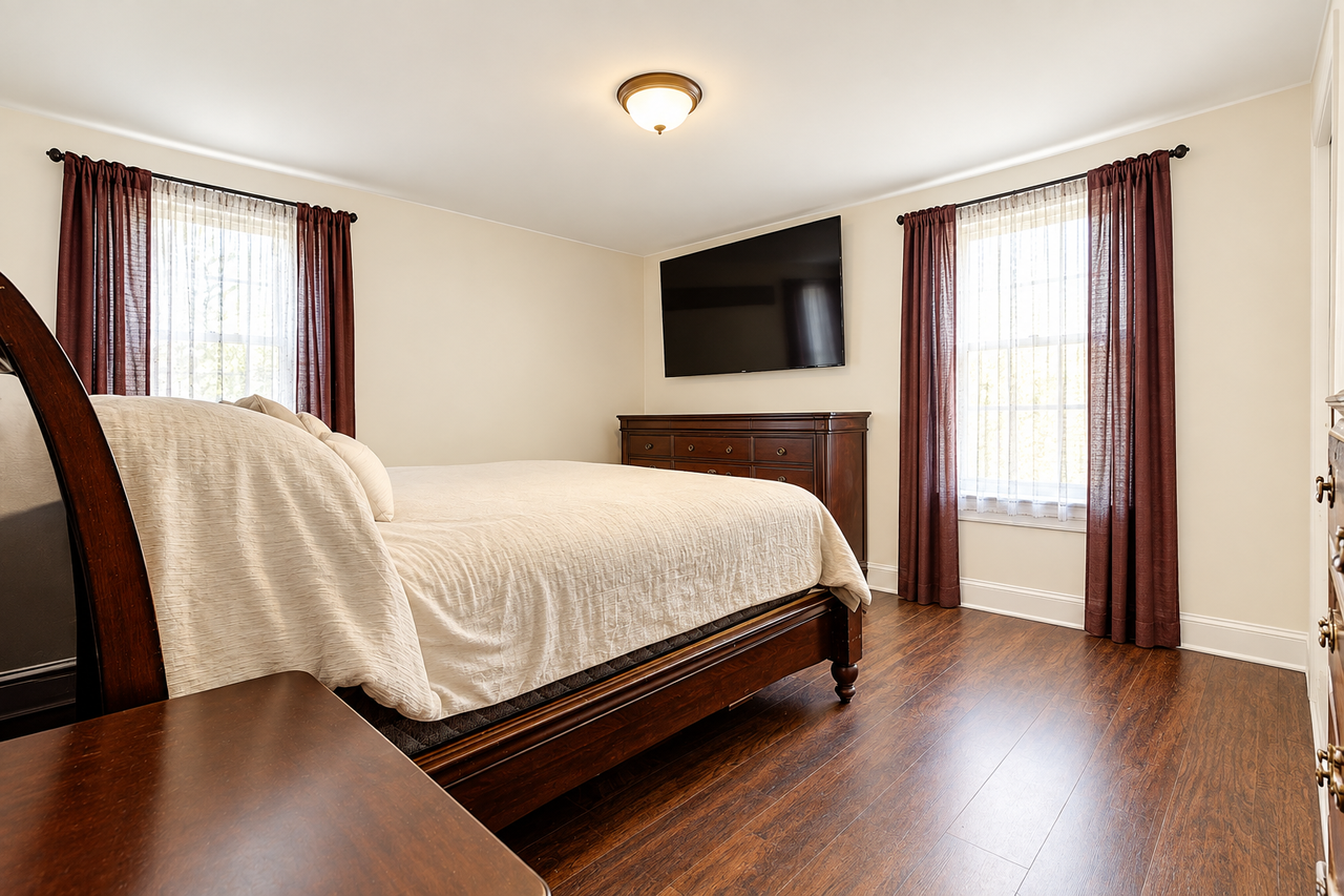 127 Sayles Ave #1 - Photo 5 of 6