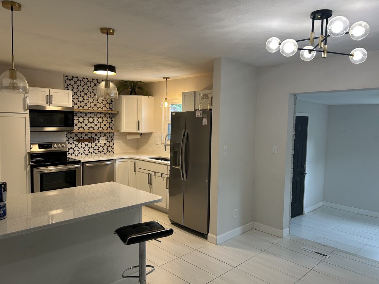 403 N Michigan Ave #NA - Photo 5 of 19