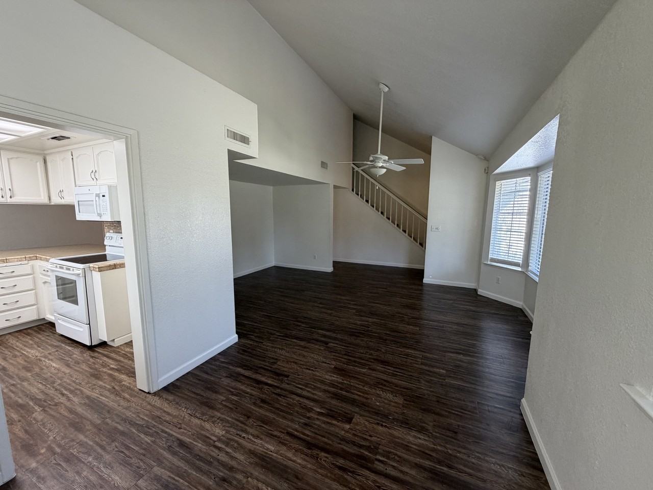 1242 Armstrong Ave #NA - Photo 3 of 13