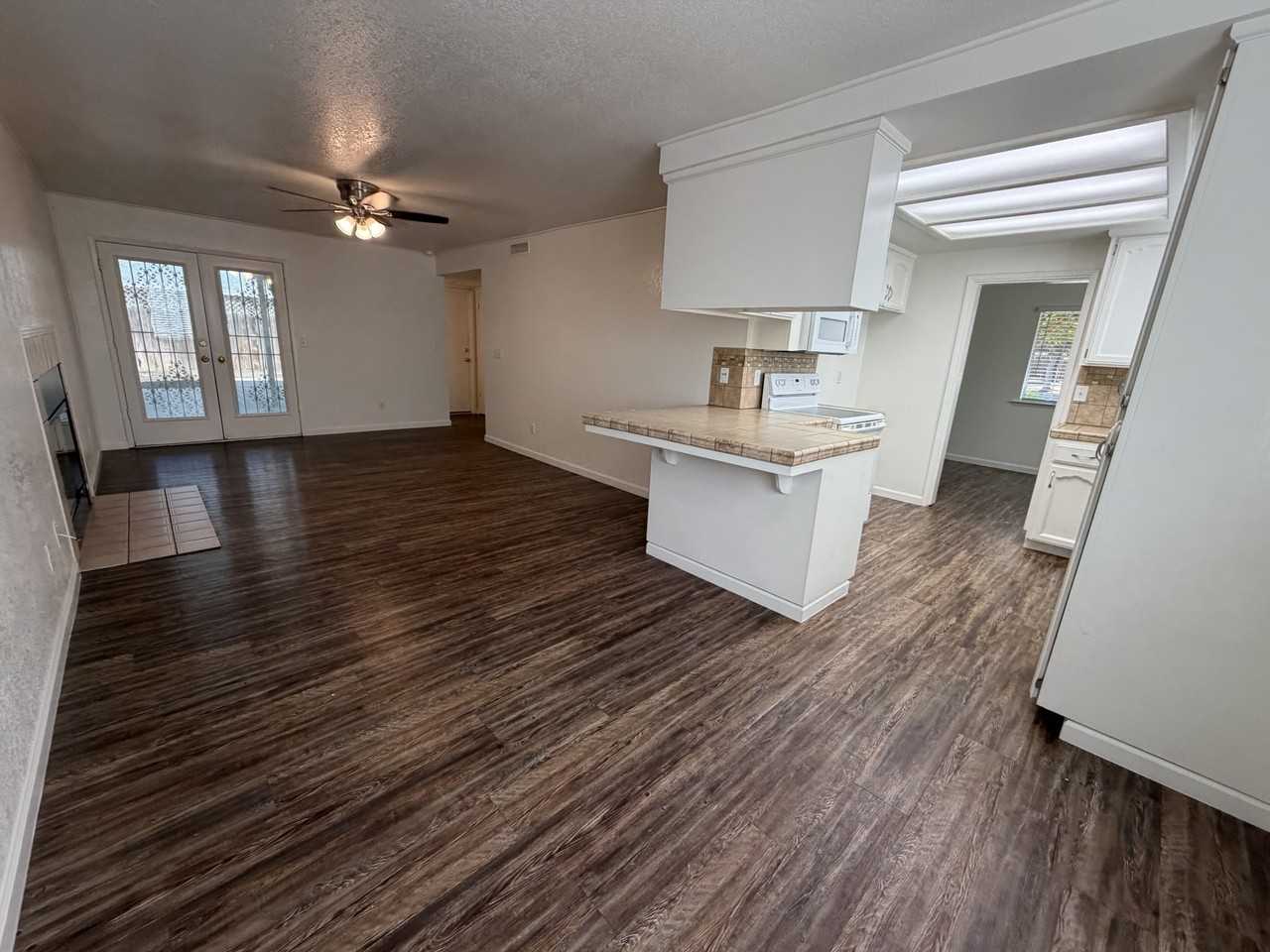 1242 Armstrong Ave #NA - Photo 5 of 13