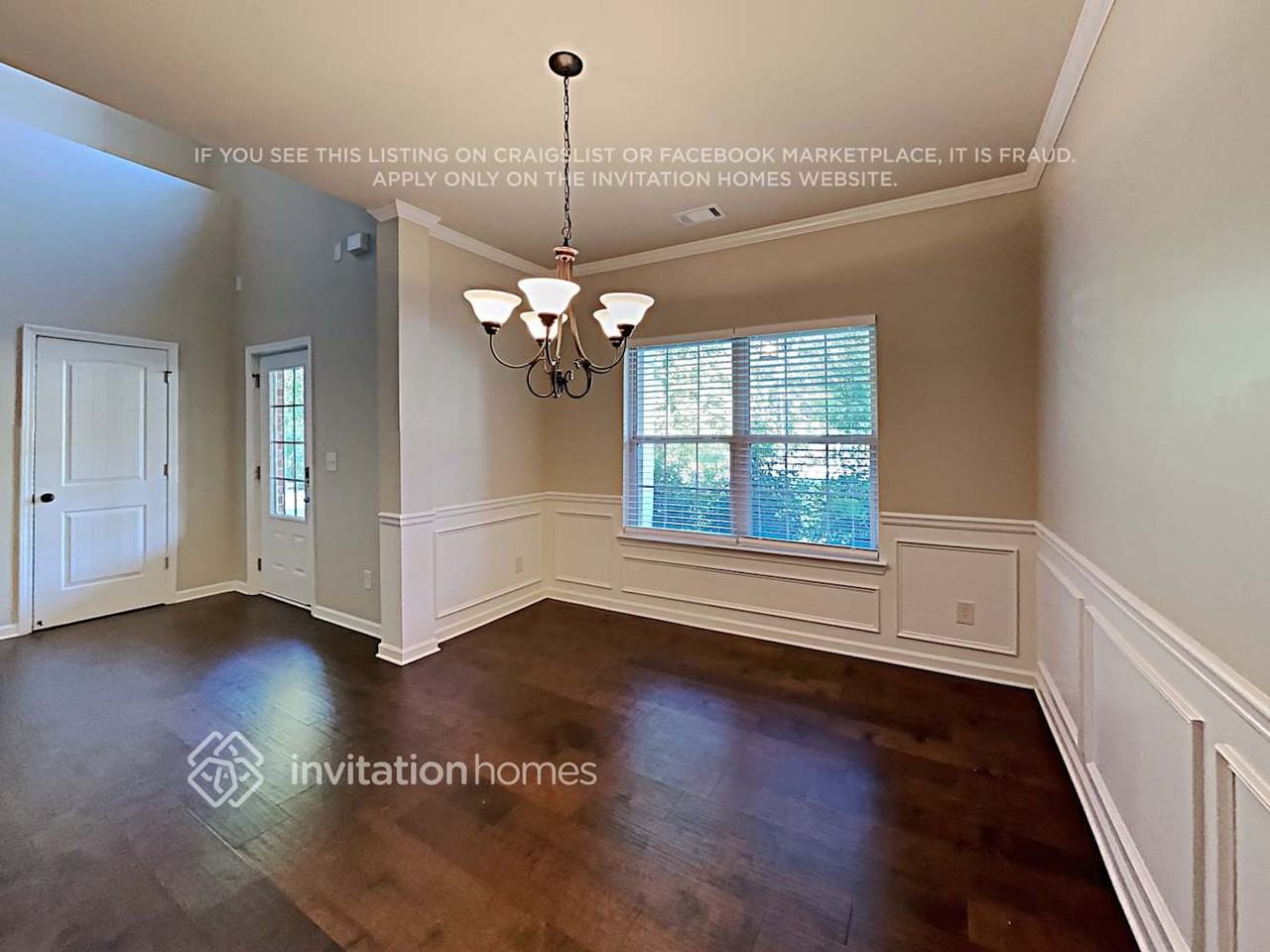 5725 Westin Cir - Photo 6 of 21