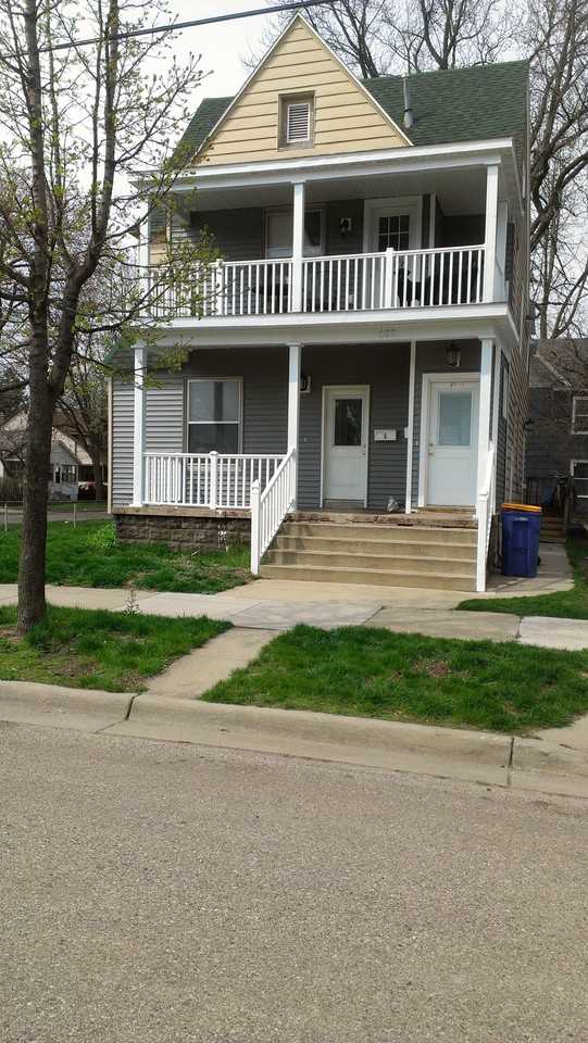 625 Jackson St Nw #1