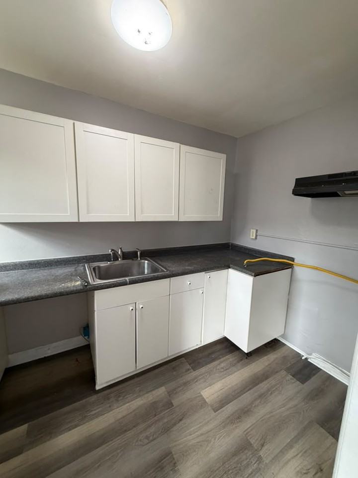 18 W Jeffrey St - Photo 4 of 11