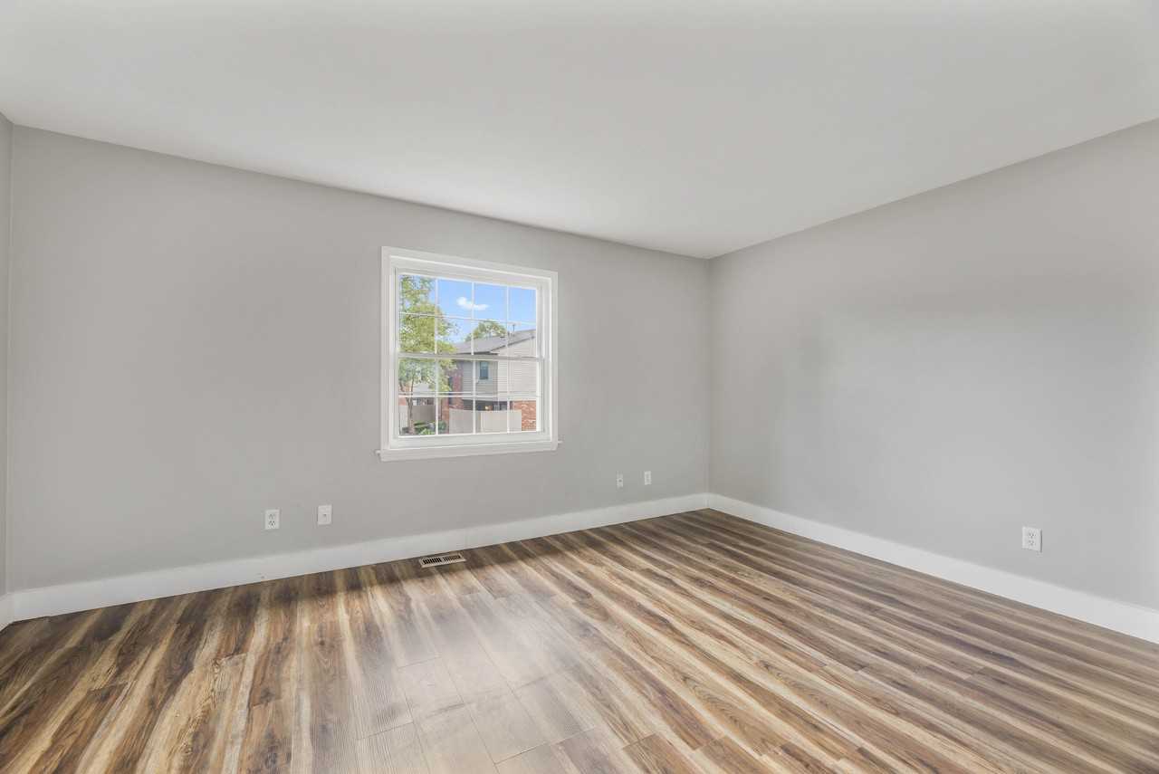 442 Barnett Rd #B - Photo 2 of 2