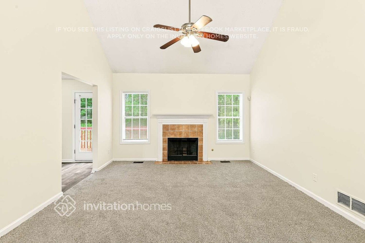 7262 Brittany Way - Photo 5 of 18