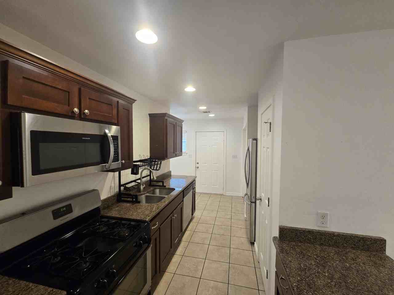 1703 E 16th St #B - Photo 2 of 13