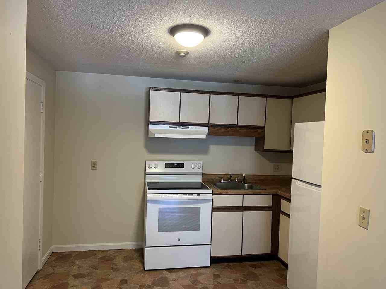 250 Spring Cir #202A - Photo 3 of 7