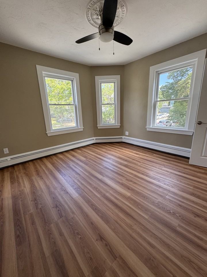130 Cedar St #2 - Photo 4 of 15