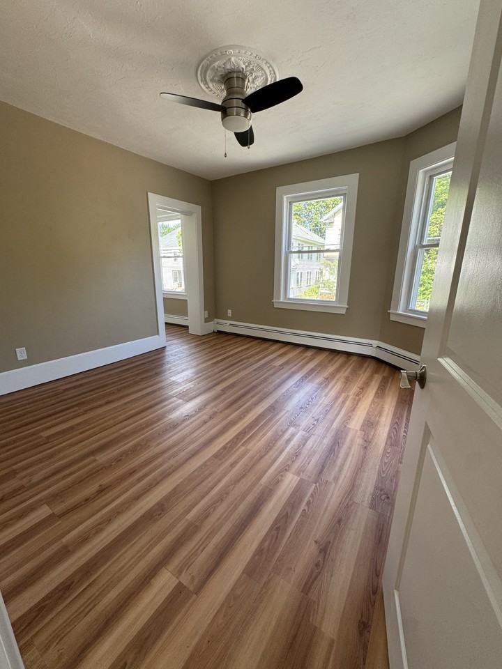 130 Cedar St #2 - Photo 5 of 15