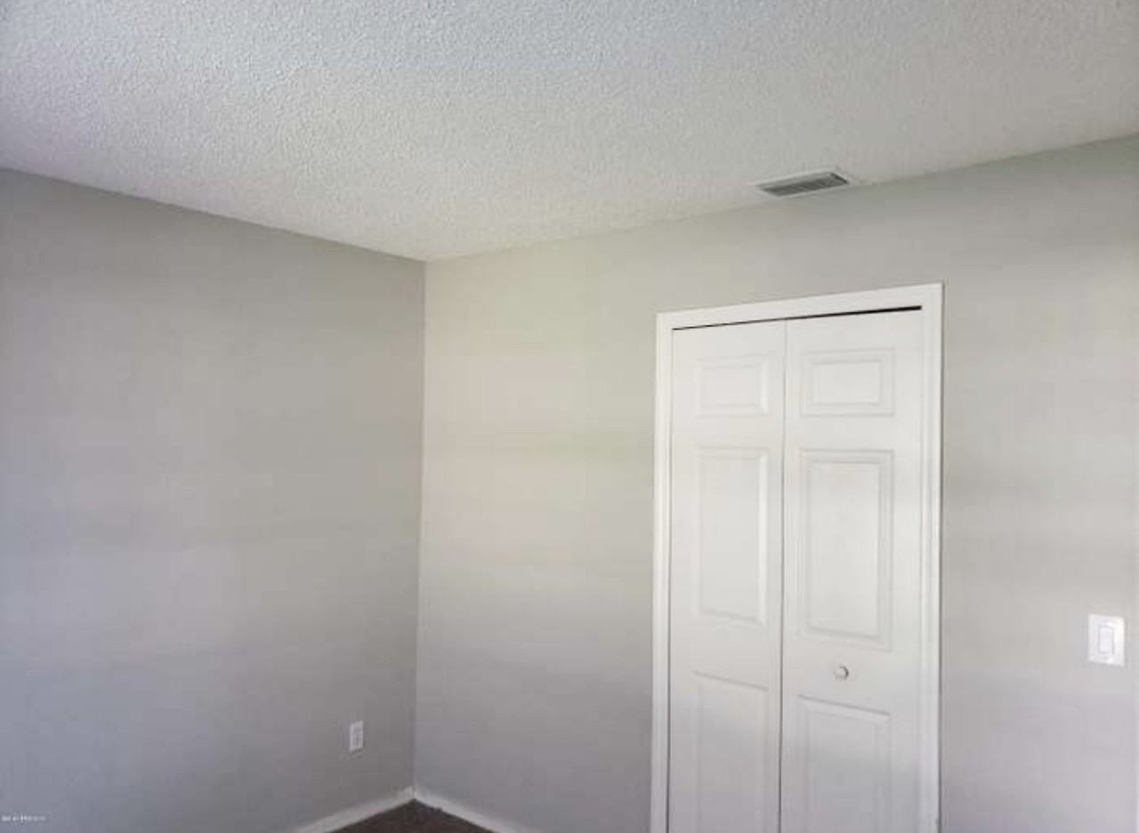 26 Lansing Ln - Photo 5 of 9
