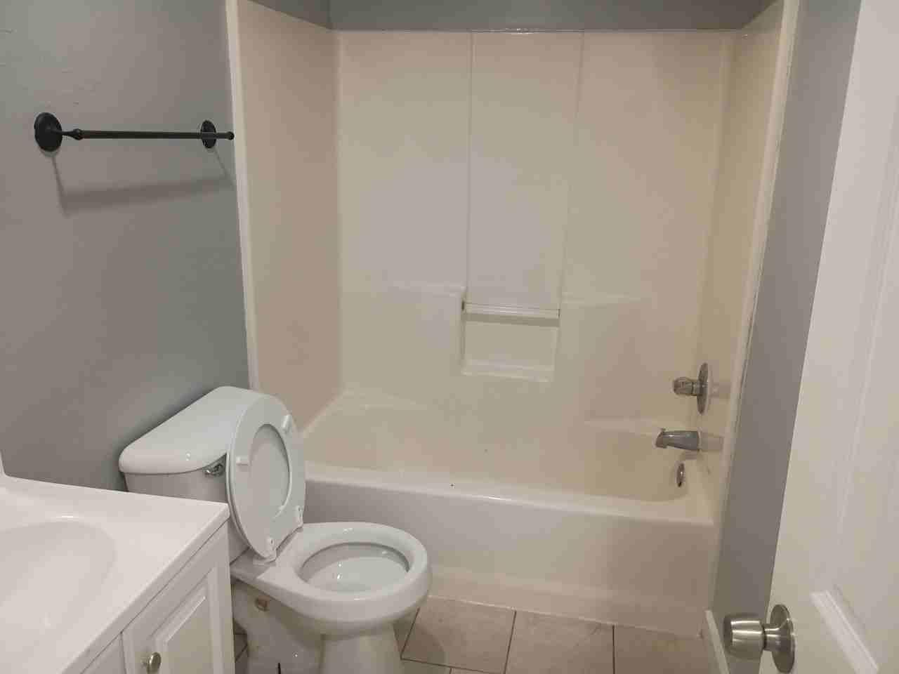 615 Se 13th St - Photo 7 of 12