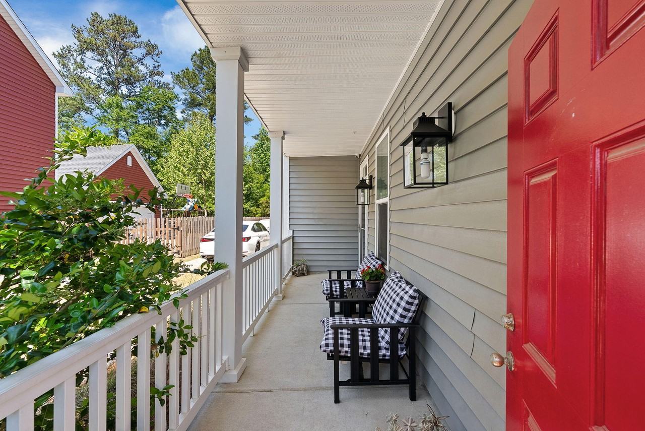 1679 Seabago Dr - Photo 5 of 26