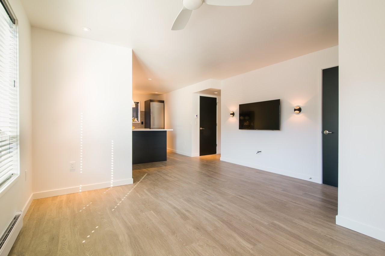 1200 Glacier Ave #B - Photo 3 of 10