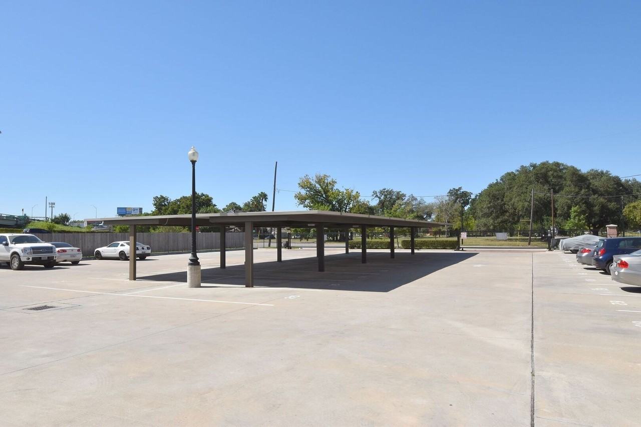 Midtown Grove - Photo 6 of 19