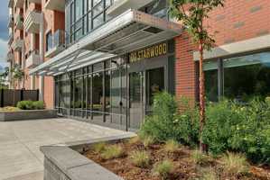 featured image of 100 Starwood Dr