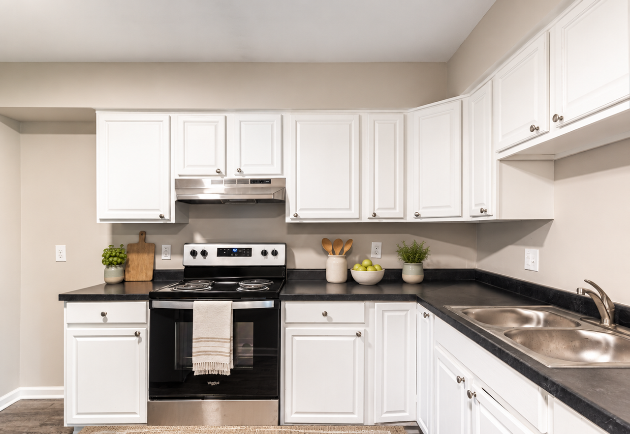 Mission Manor Apartments - Photo 7 of 15