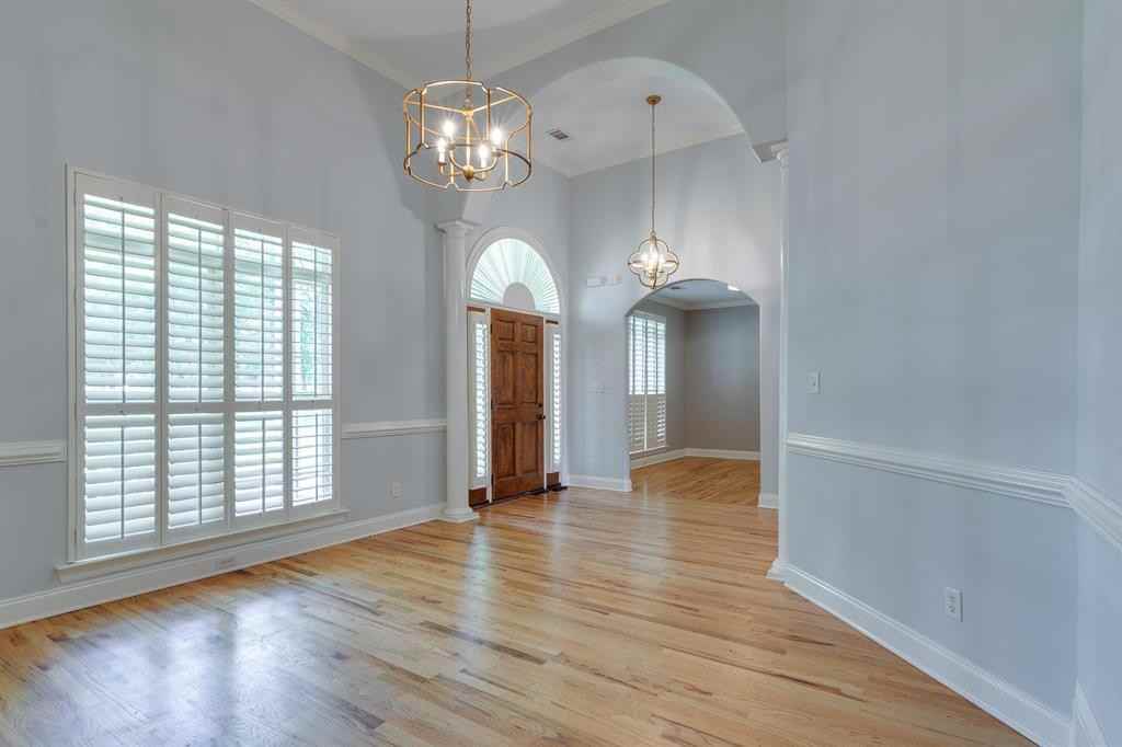 7341 4th Ave #1 - Photo 4 of 36
