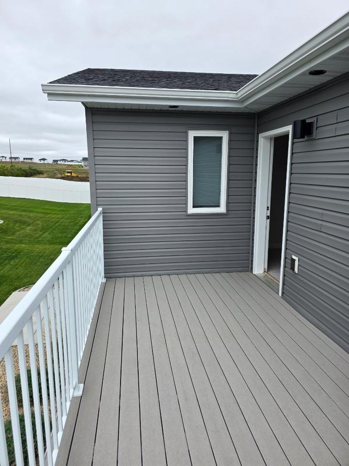 4124 Silver Blvd - Photo 5 of 11